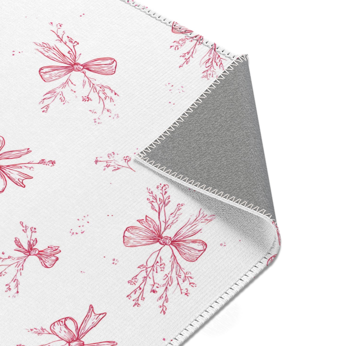 Crimson Bow nursery rug edge and pile detail