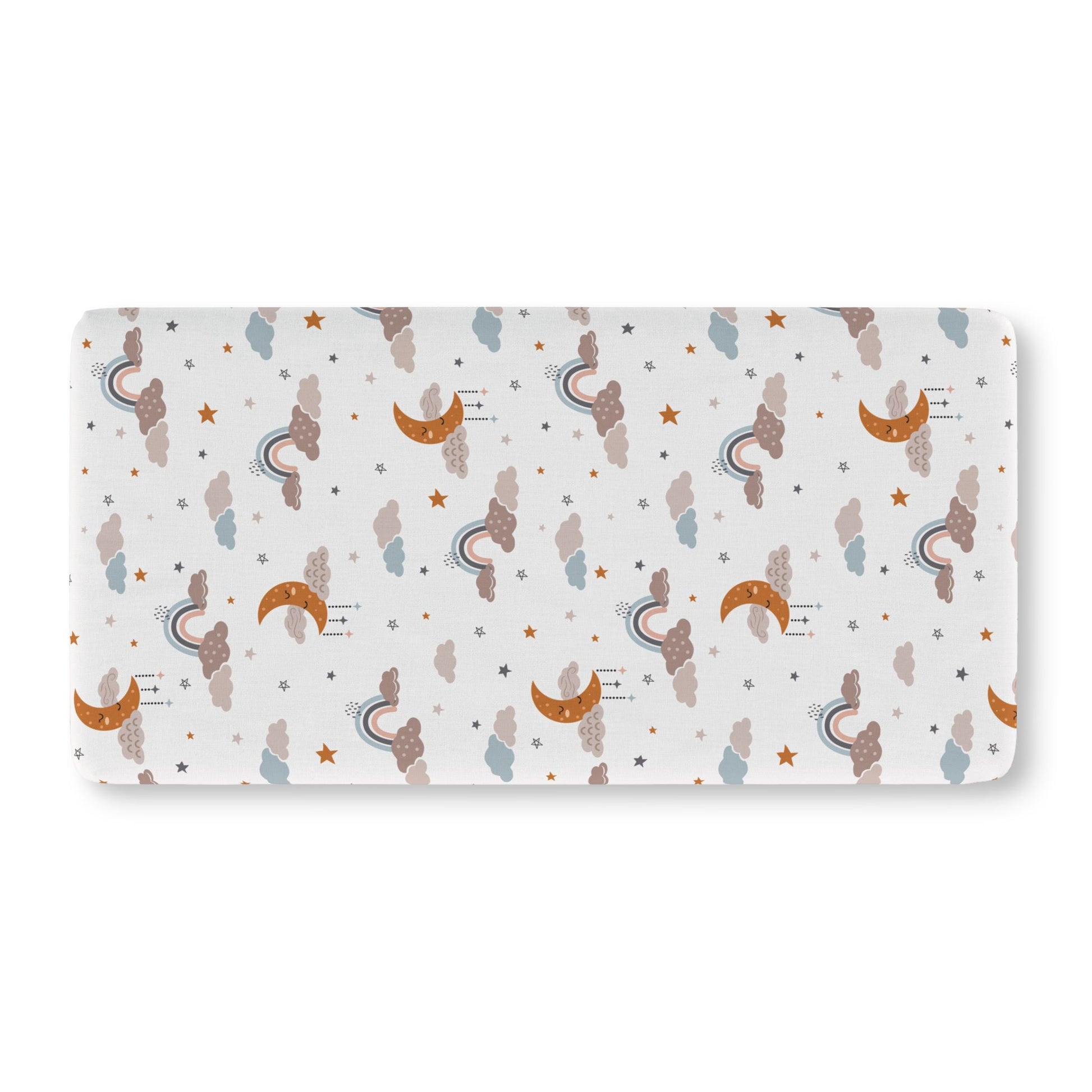 Fitted crib sheet with sleeping moons, clouds and stars on white